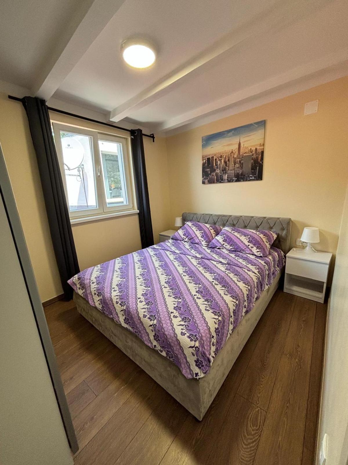 Apartmani Bosnjak Стариград-Паклениця Екстер'єр фото
