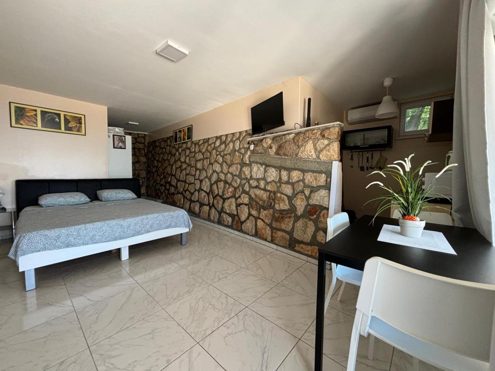 Apartmani Bosnjak Стариград-Паклениця Екстер'єр фото